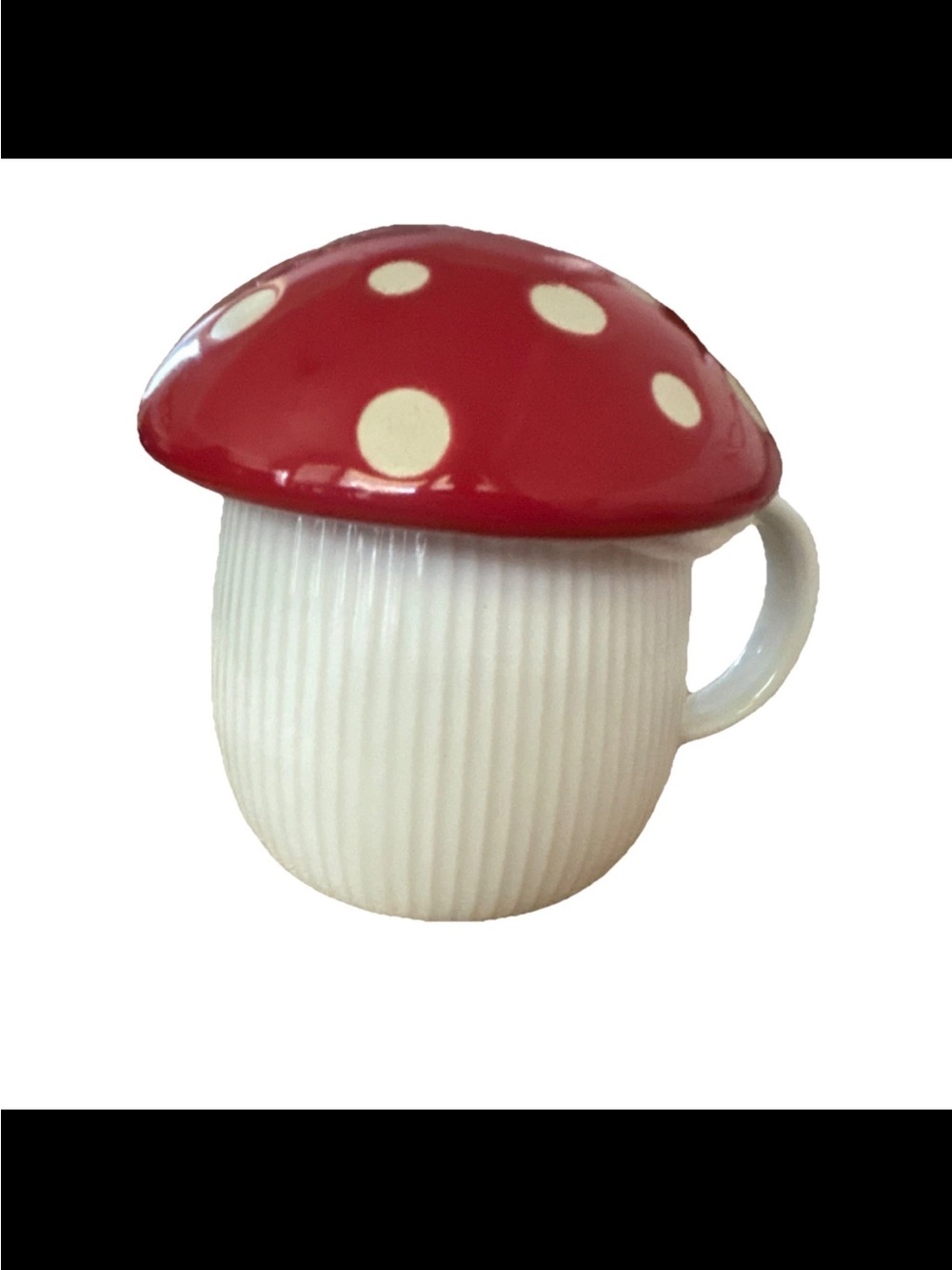 World Market Mushroom Coffee Mug w/ Lid, Red/White Polka Dot Ceramic
10 oz